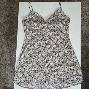 Abercrombie & Fitch - Floral Mini Dress - Size L